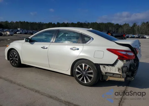 2017 Nissan Altima 2.5 из США, поврежденный, VIN 1N4AL3AP6HC279186